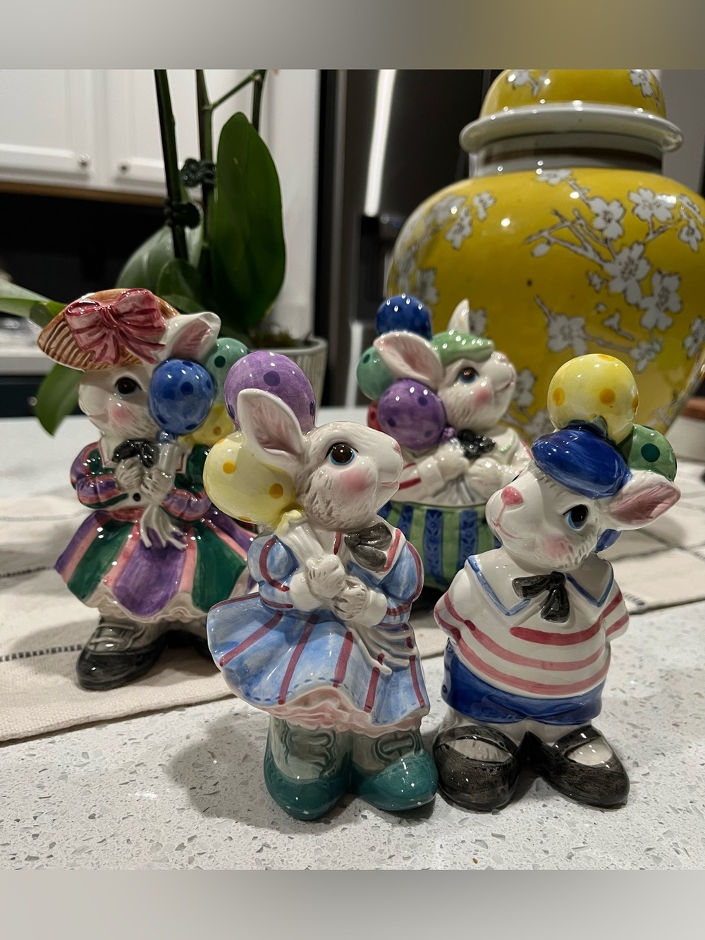 Vintage Fitz & Ffloyd Rabbit S&P Creamer Sugar Bowl Set Easter Spring Rare Set 4